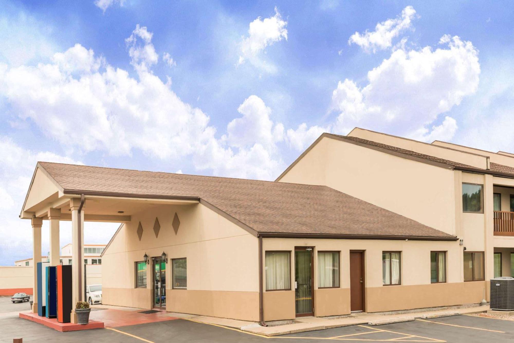 Days Inn By Wyndham Hannibal Dış mekan fotoğraf